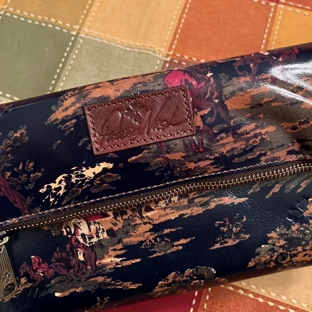 Brand New Patricia Nash Genuine Leather Zippered Pouch Wristlet Kent Countryside